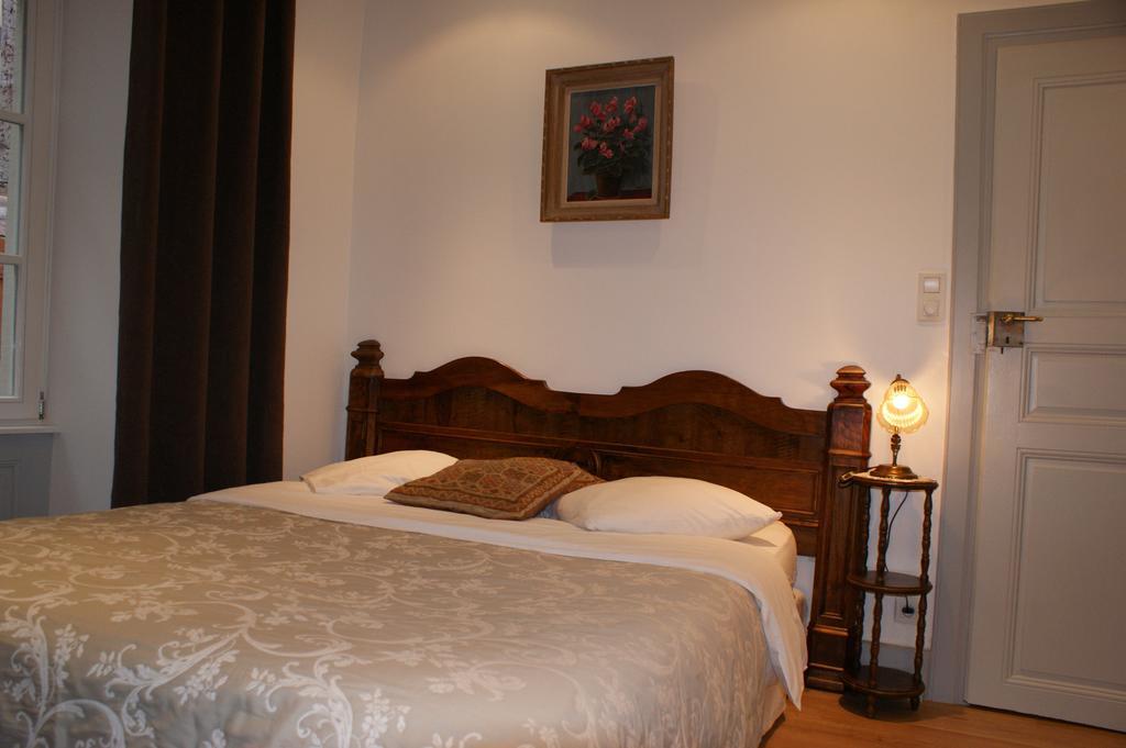 Location "Charme" Apartment Riquewihr Room photo